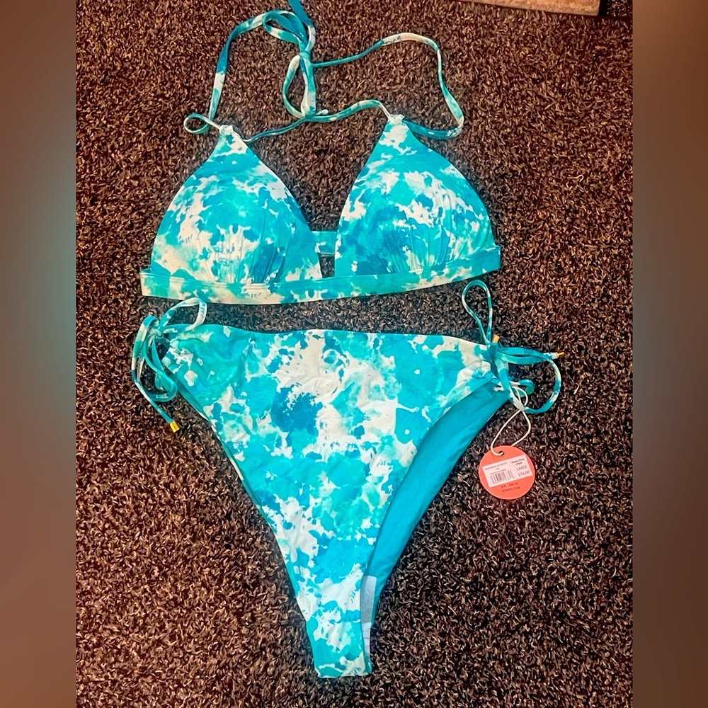 NWT B Swim Mykonos Bikini size Large